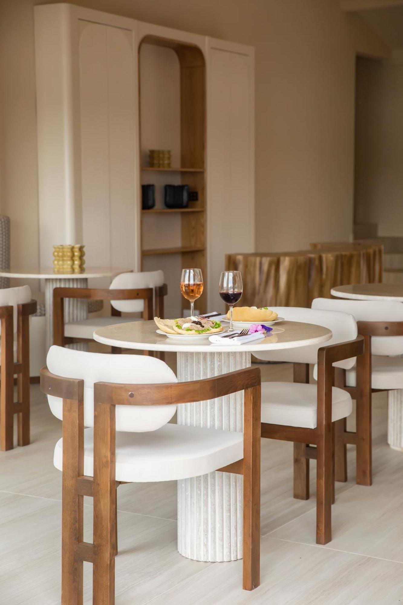 Tinah Saint-Tropez Hotel Kültér fotó